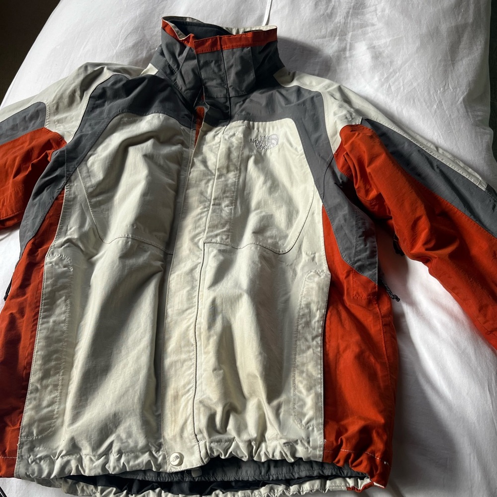 North face ski jacket with liner